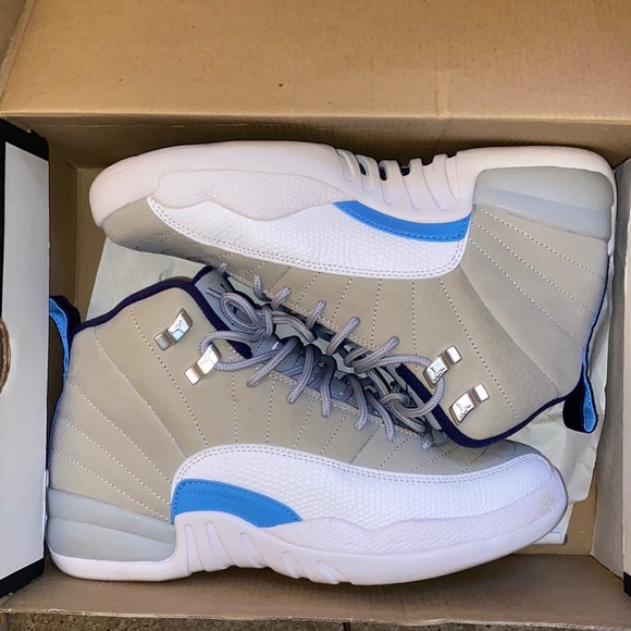 Air Jordan 12 Retro BG - Picture 1 of 8
